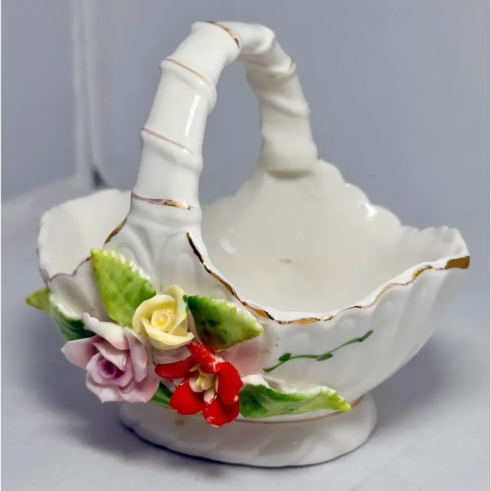 Vintage ARDCO Taiwan Porcelain Flower Basket Applied Roses Gold Trim 5 Inch